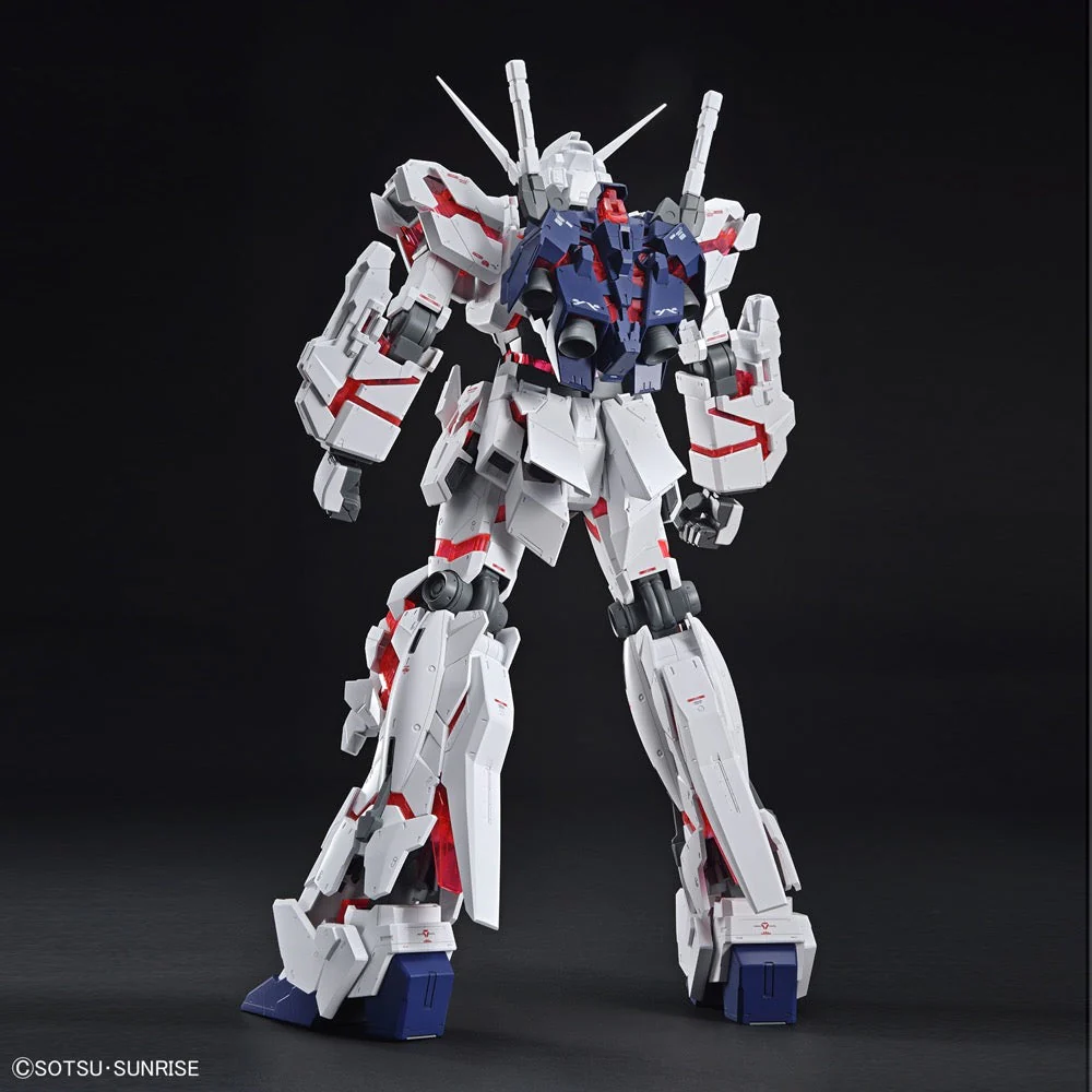 Bandai 5057986 Mega Size 1/48 Unicorn Gundam Destroy Mode - Image 11