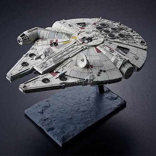 Bandai 5058195 1/144 Star Wars Millennium Falcon The Rise of Skywalker - Image 5