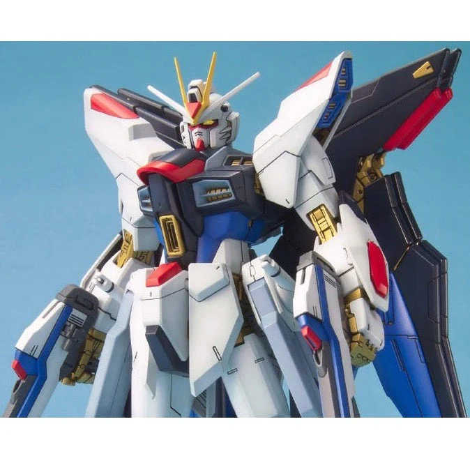 Bandai 5061606 MG 1/100 Strike Freedom Gundam Seed Destiny - Image 2