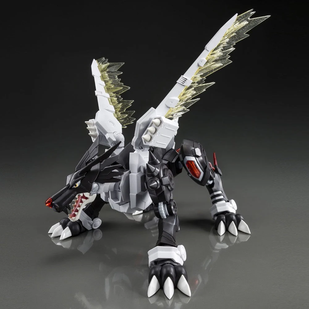 Bandai 50618071 Figure-rise Standard Amplified Metalgarurumon Black Version Digimon - Image 4