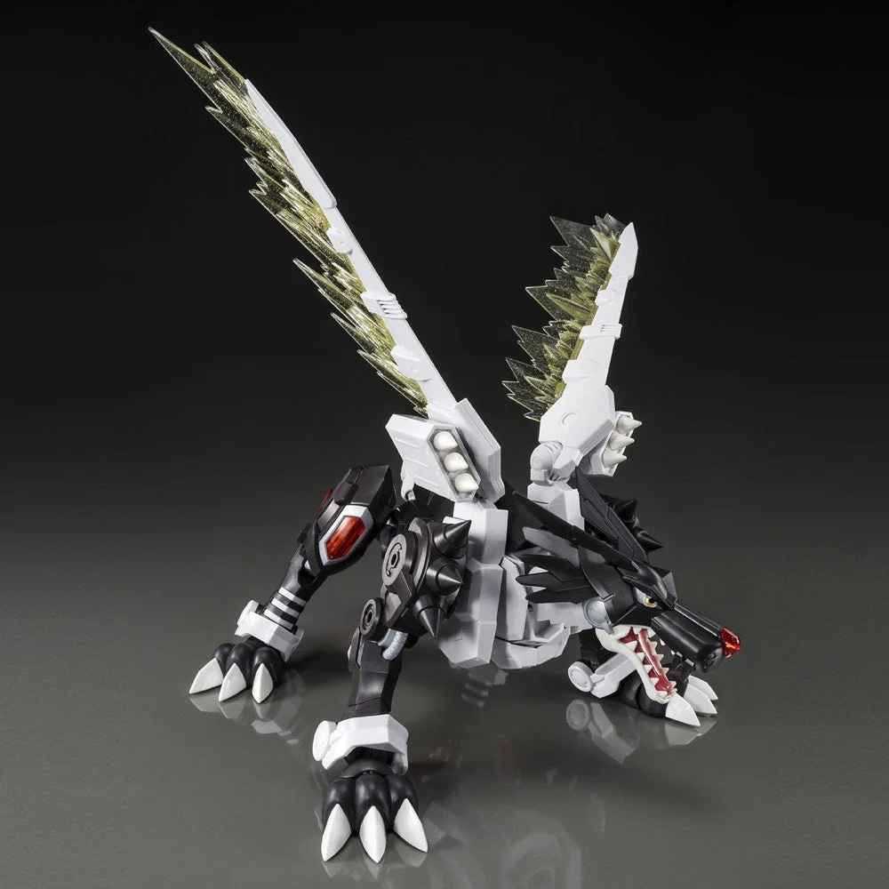 Bandai 50618071 Figure-rise Standard Amplified Metalgarurumon Black Version Digimon - Image 5