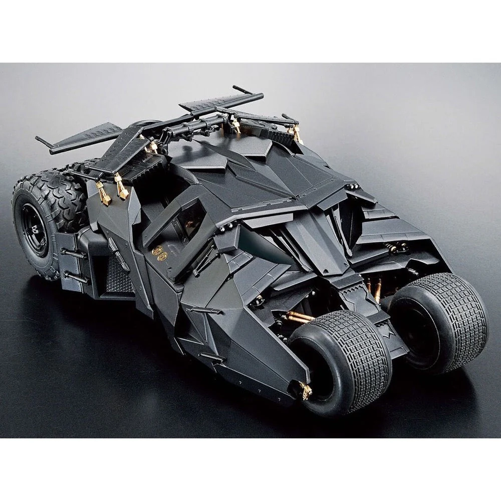 Bandai 5062184 1/35 Scale Model Kit Batmobile Batman Begins Version - Image 3