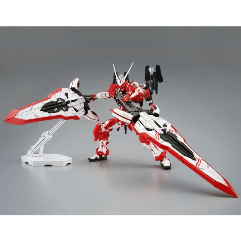 Bandai 5063530 MG 1/100 MBF-02VV Gundam Astray Turn Red - Image 7