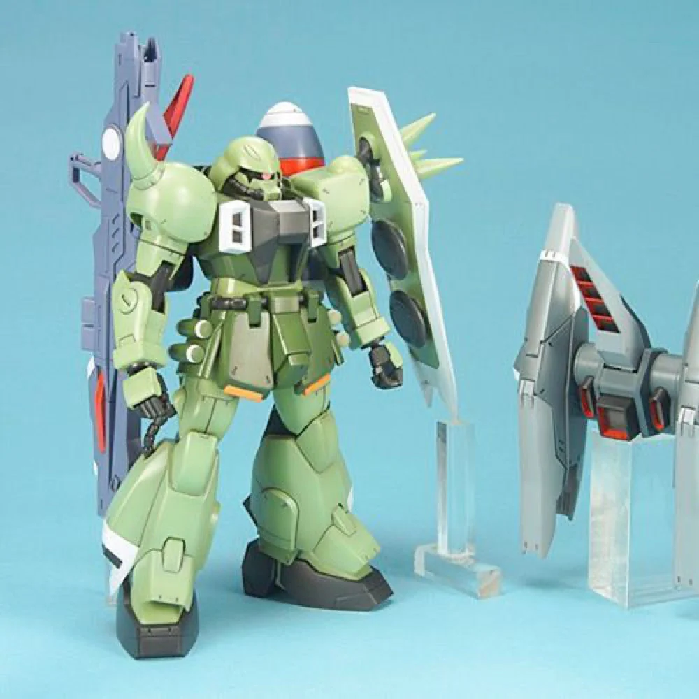 Bandai 5066153 Zaku Warrior with Blaze Wizard and Gunner Wizard - Image 4