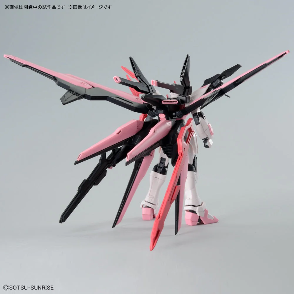Bandai 5066273 HGBM 1/144 Gundam Perfect Strike Freedom Rouge Seed Freedom - Image 10