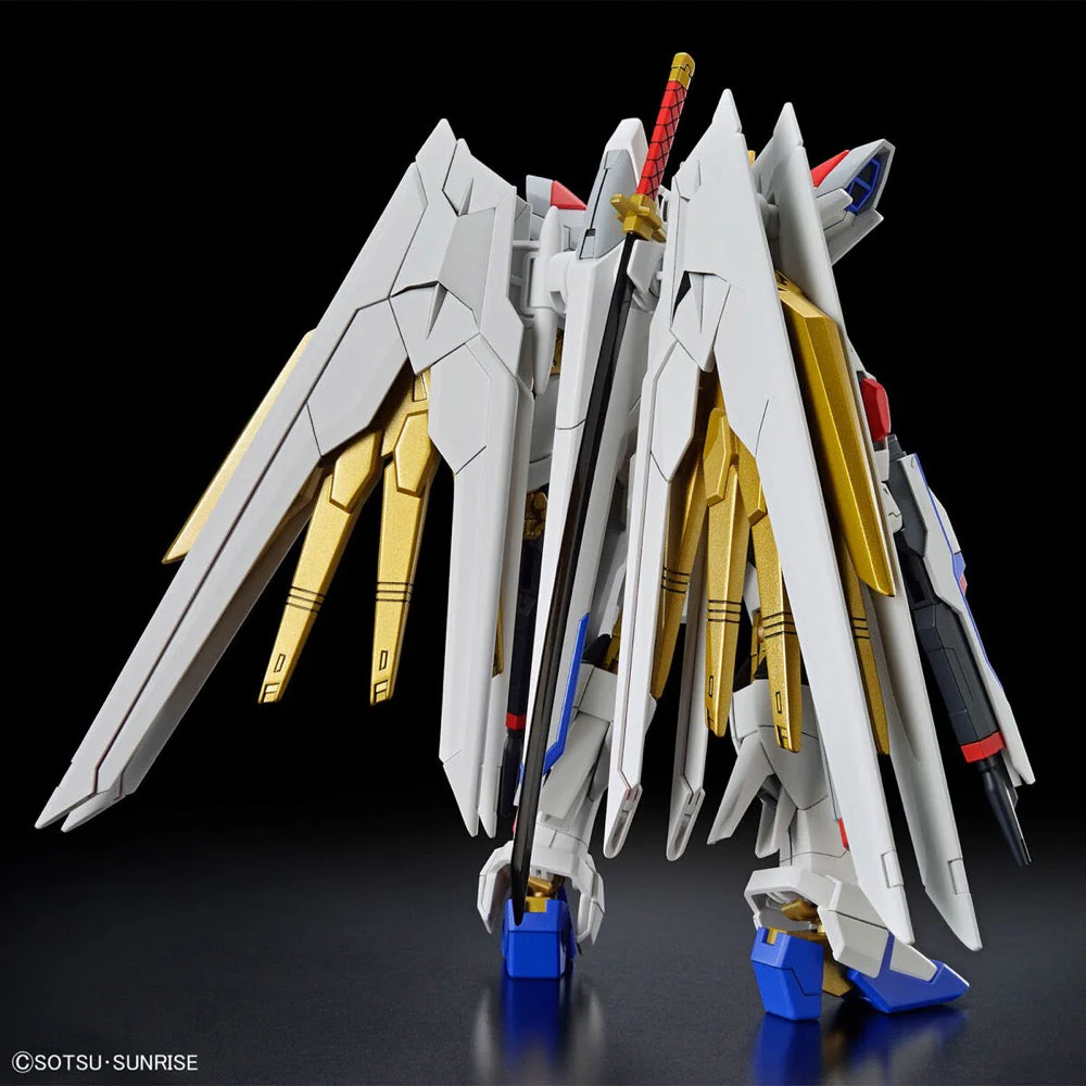 Bandai 5066384 HG 1/144 Mighty Strike Freedom Gundam - Image 3