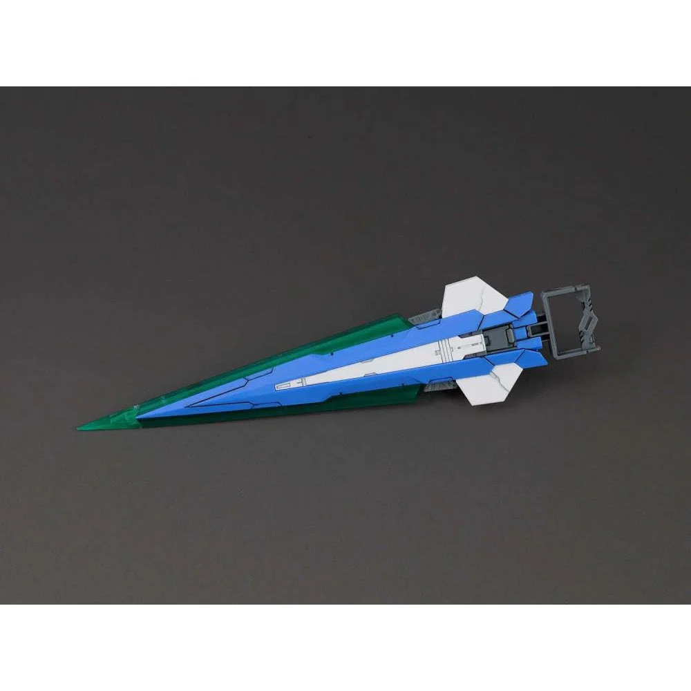 Bandai 5055328 MG 1/100 00 Qan T Full Saber Gundam 00 - Image 18