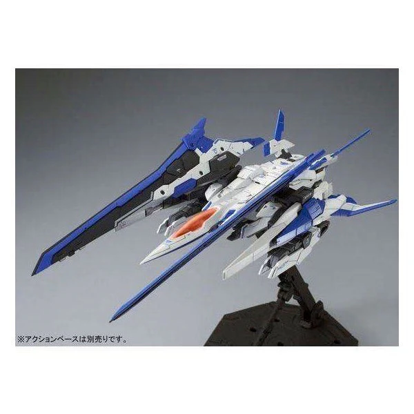 Bandai 5062848 MG 1/100 OO XN Raiser Gundam - Image 10