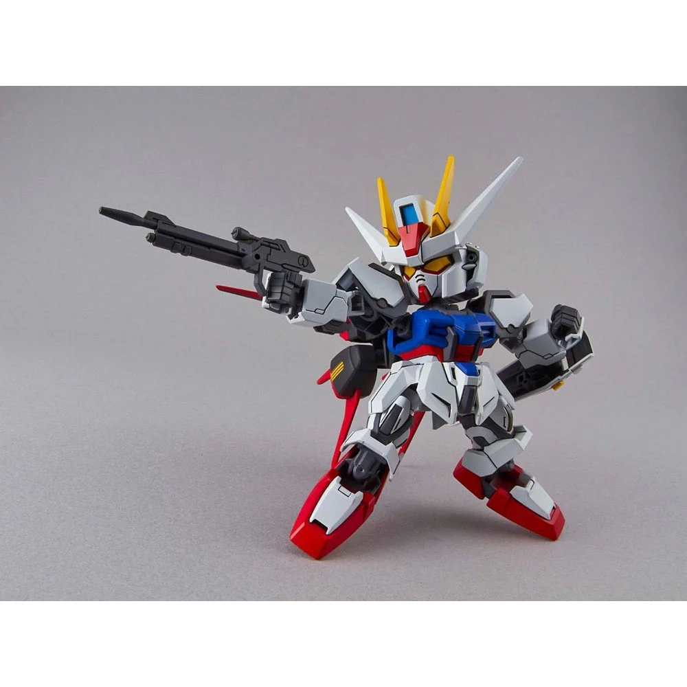 Bandai 5057598 SD EX-Standard Aile Strike Gundam - Image 3