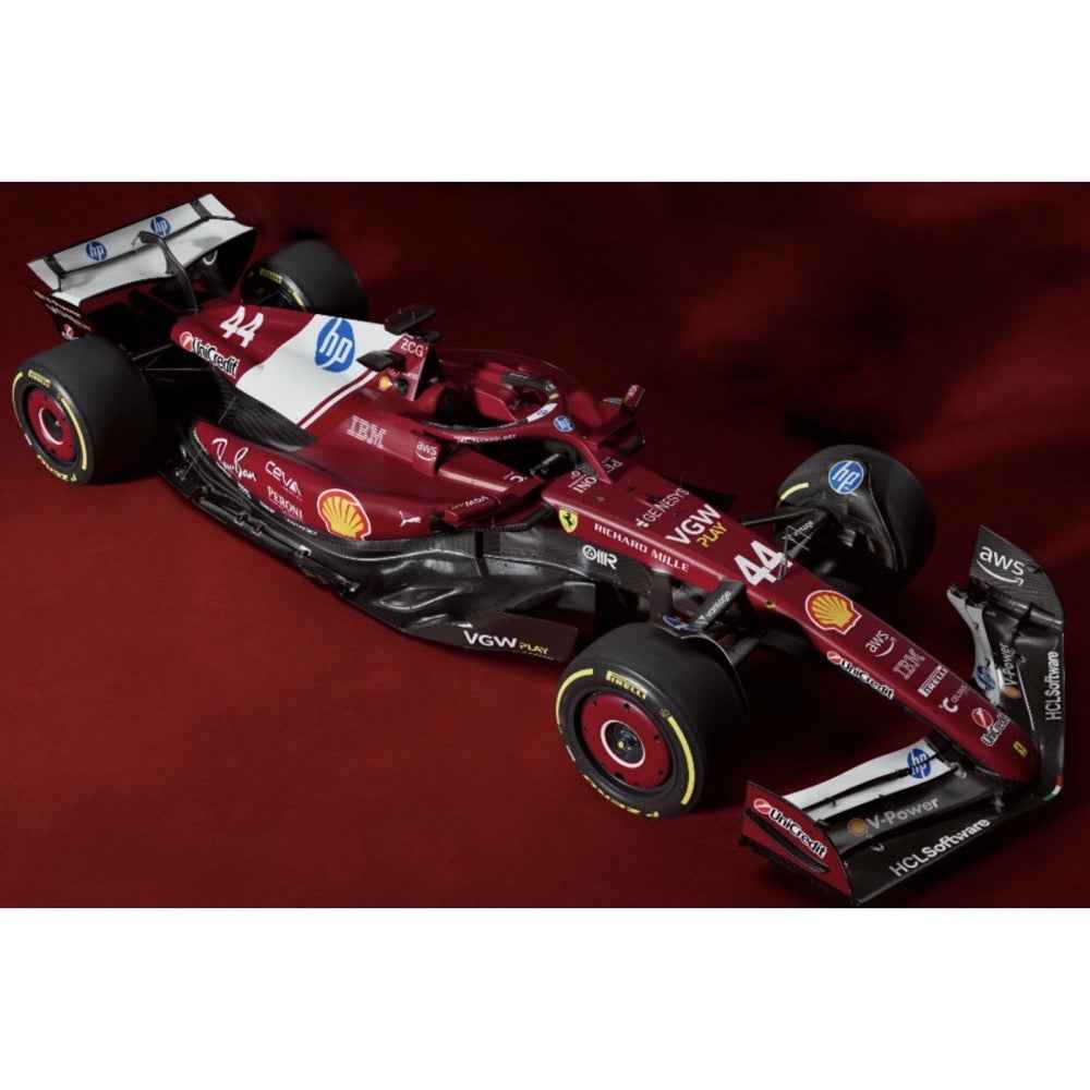 Bburago 16822H 1/18 Ferrari SF-25 No.44 Lewis Hamilton with Showcase - Image 4