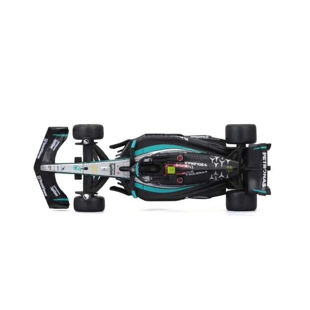 Bburago 8208H 1/43 2024 F-1 Mercedes-AMG W15 No.44 Hamilton - Image 4