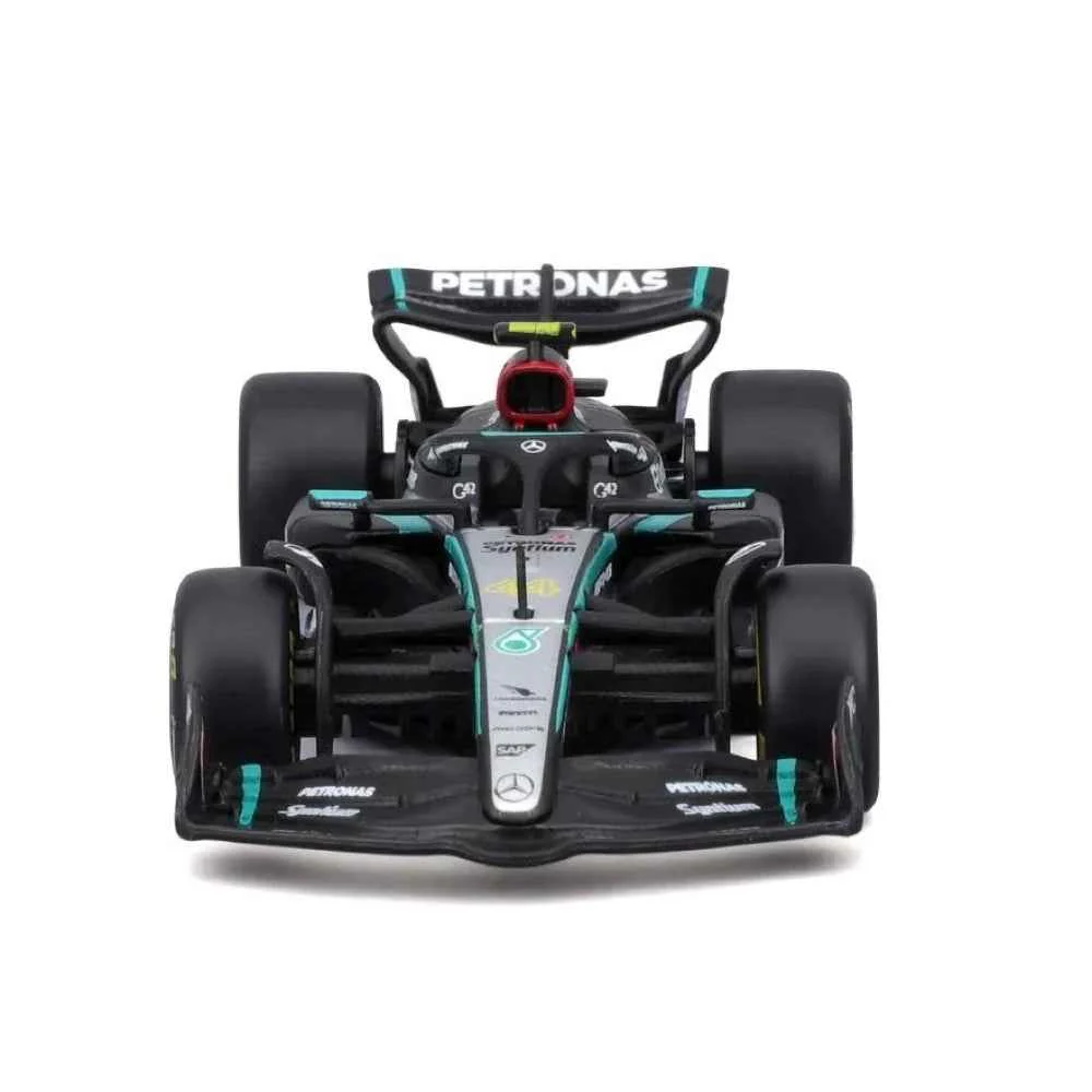 Bburago 8208H 1/43 2024 F-1 Mercedes-AMG W15 No.44 Hamilton - Image 5