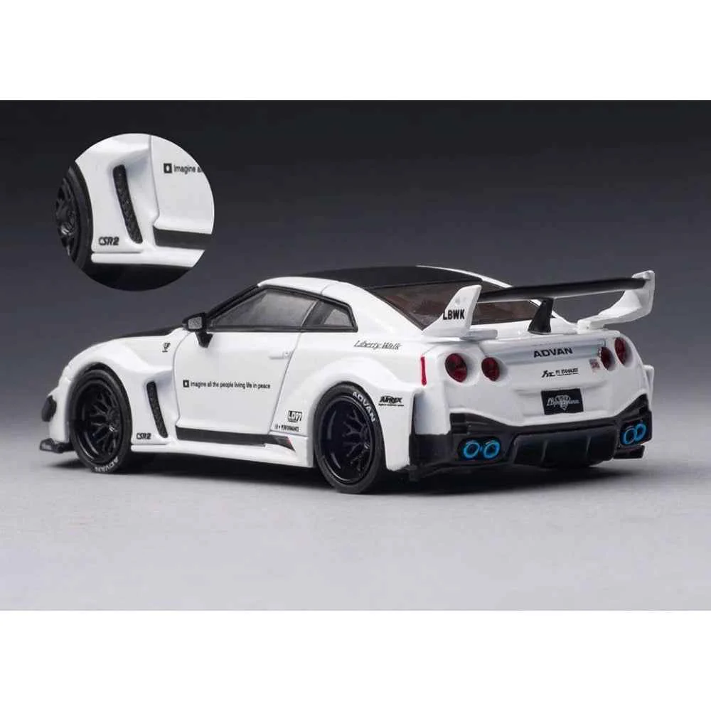 CM Model 64-35GTRR-06 1/64 LB-Silhouette Works GT Nissan 35GT-RR White And Black Carbon - Image 5