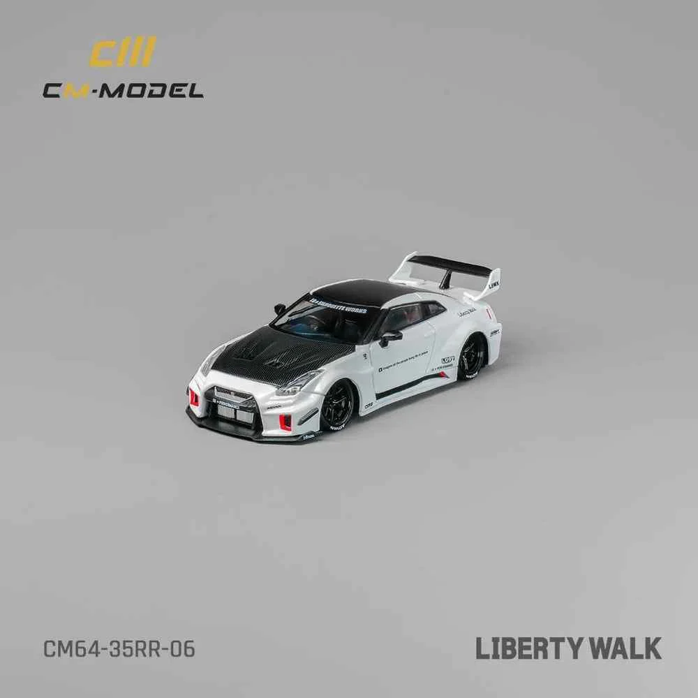 CM Model 64-35GTRR-06 1/64 LB-Silhouette Works GT Nissan 35GT-RR White And Black Carbon - Image 9
