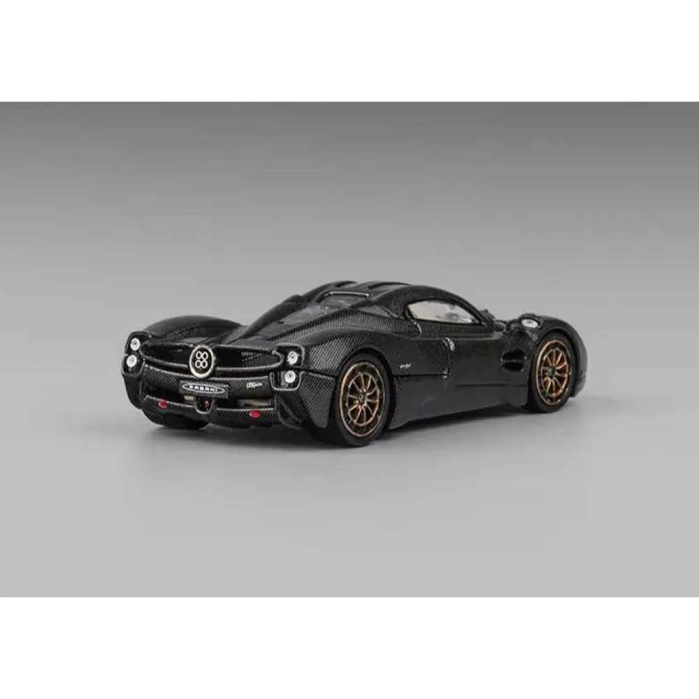 CM Model 64-Utopia-04 1/64 Pagani Utopia Full Carbon - Image 2