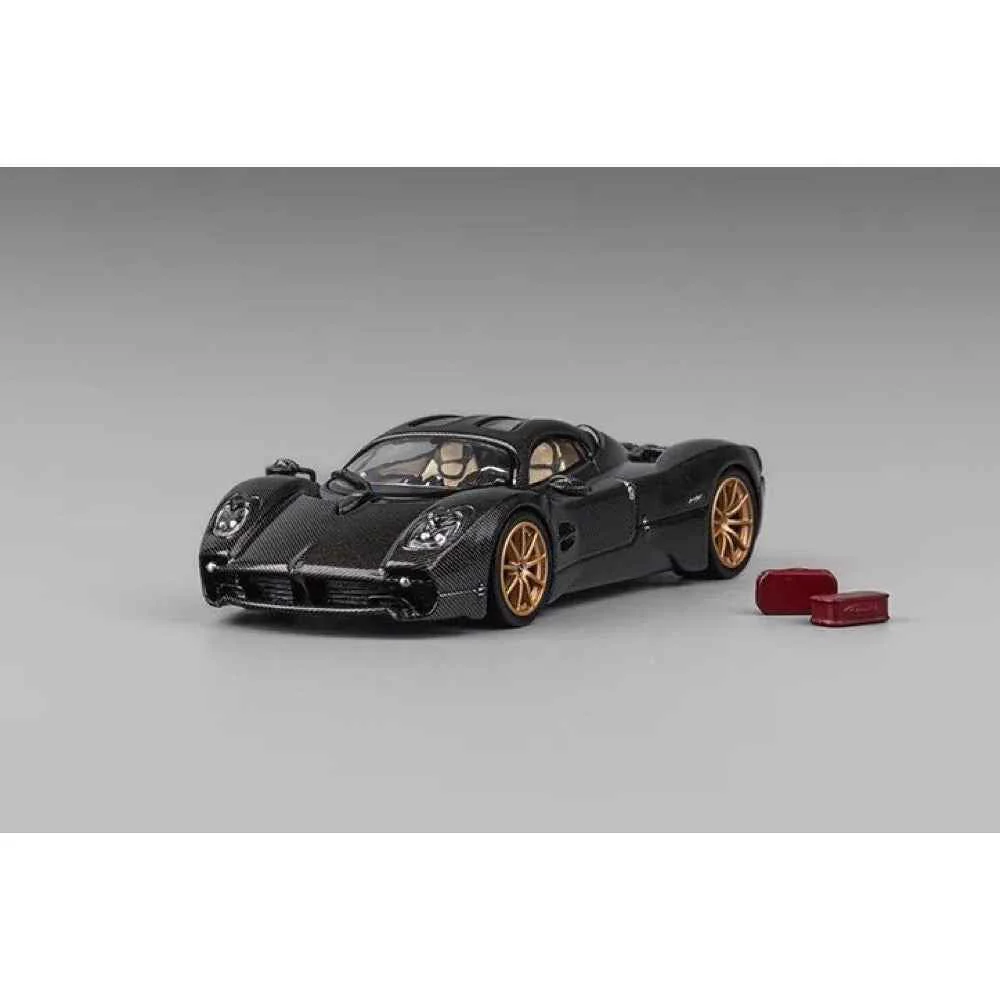 CM Model 64-Utopia-04 1/64 Pagani Utopia Full Carbon - Image 5
