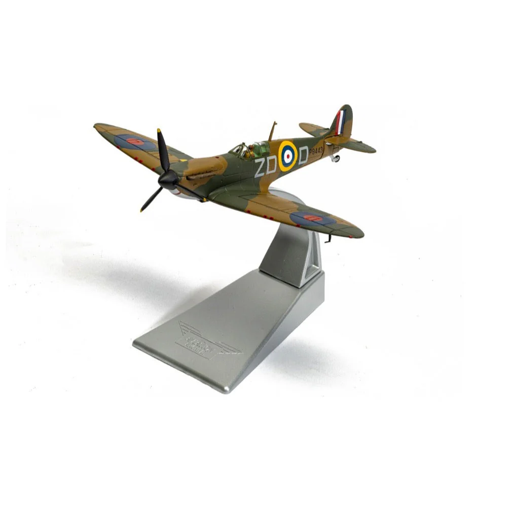 Corgi AA39216 1/72 Supermarine Spitfire MkI Flt Lt Douglas Bader Battle of Britain - Image 6