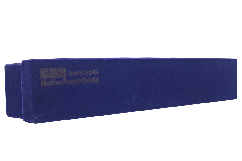 DCC Concepts MPD-460 Motive Power Depot Drive On/Off Storage 460mm