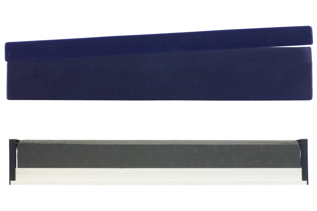 DCC Concepts MPD-460 Motive Power Depot Drive On/Off Storage 460mm - Image 2