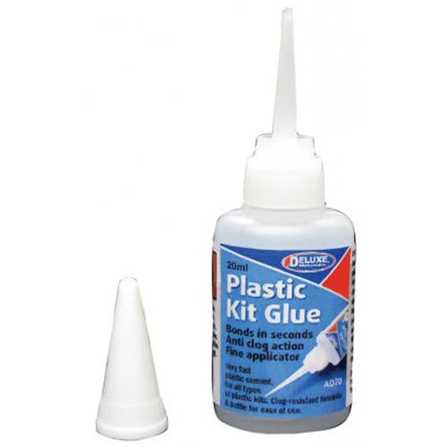 Deluxe Materials AD70 Plastic Kit Glue (20ml)