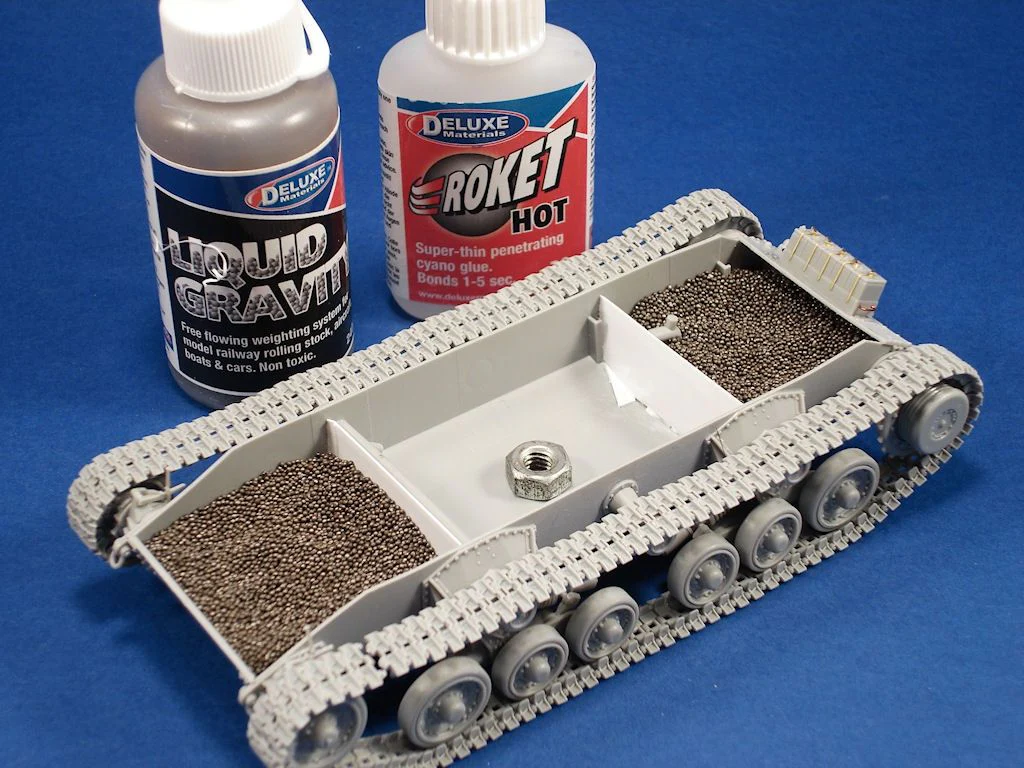 Deluxe Materials BD38 Liquid Gravity - Image 4