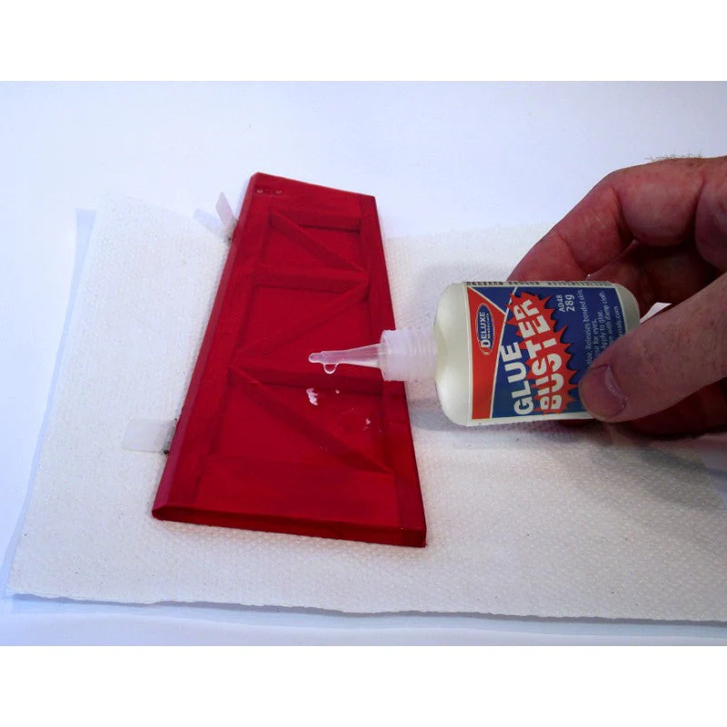 Deluxe Materials AD48 Glue Buster - Image 3