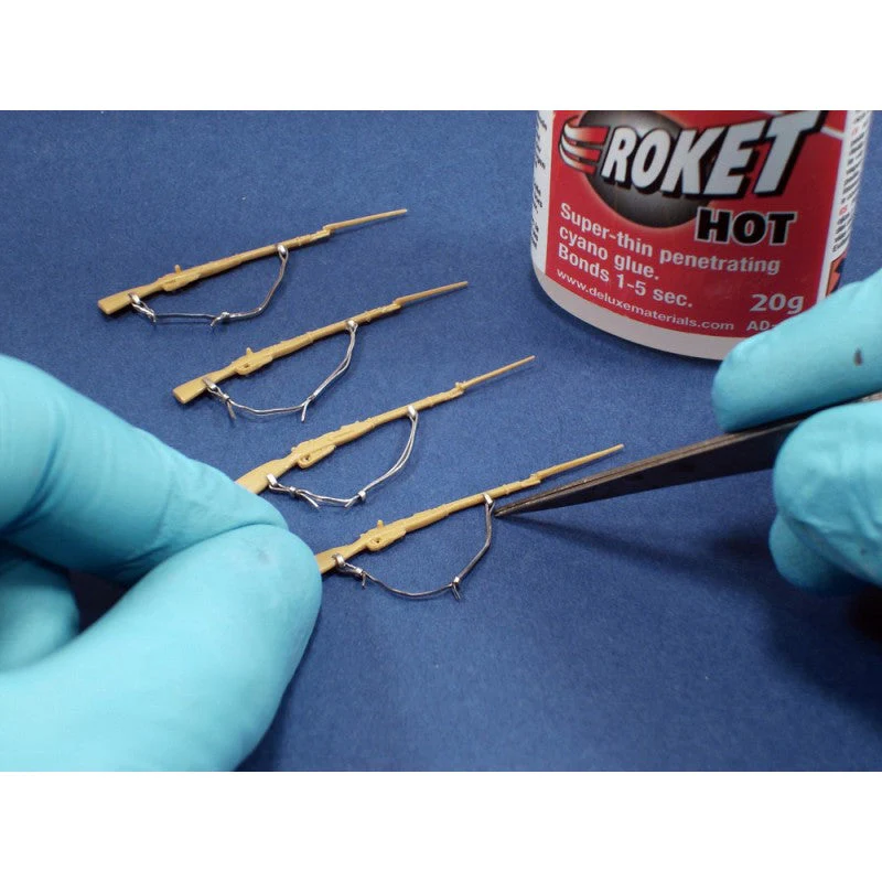 Deluxe Materials AD43 Roket Hot Glue - Image 5