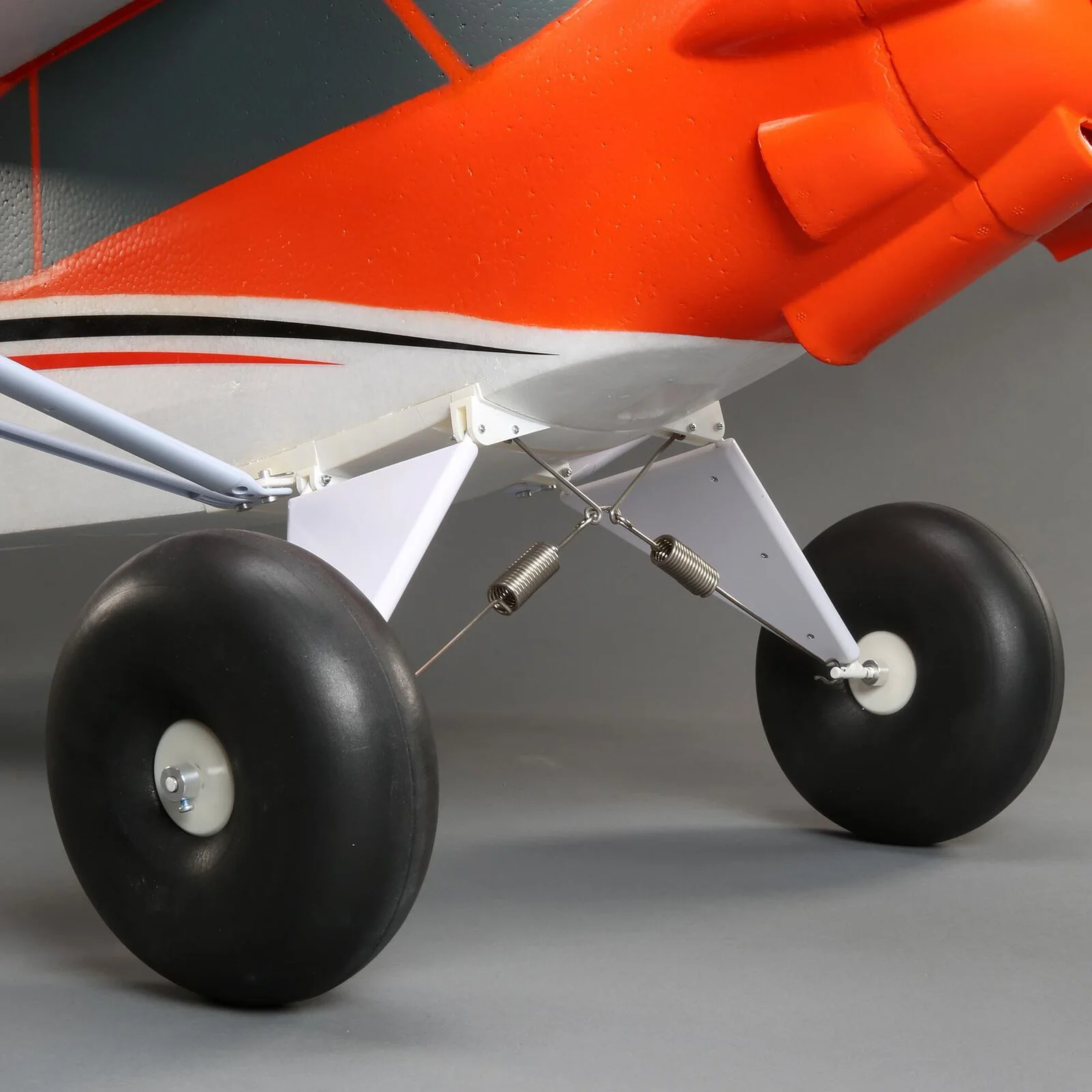 E-Flite EFL124500 Carbon-Z Cub SS 2.1m BNF Basic EFL124500 - Image 16