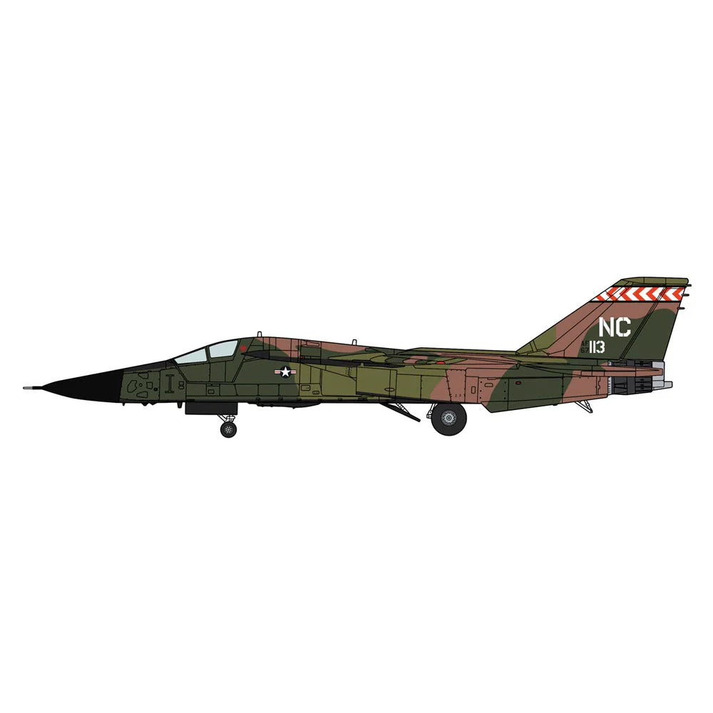 Hasegawa 02441 1/72 F-111A Aardvark Vietnam War - Image 2