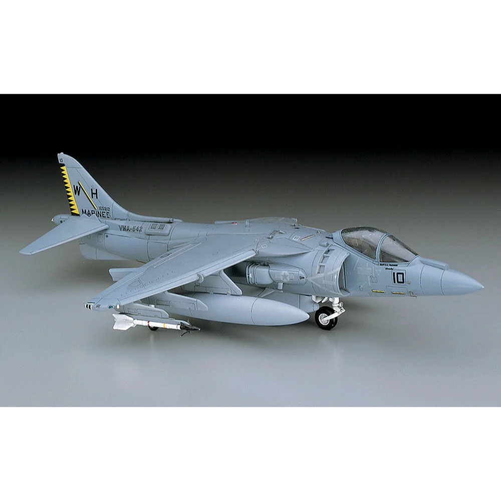 Hasegawa 00454 1/72 AV-8B Harrier II Plus - Image 2