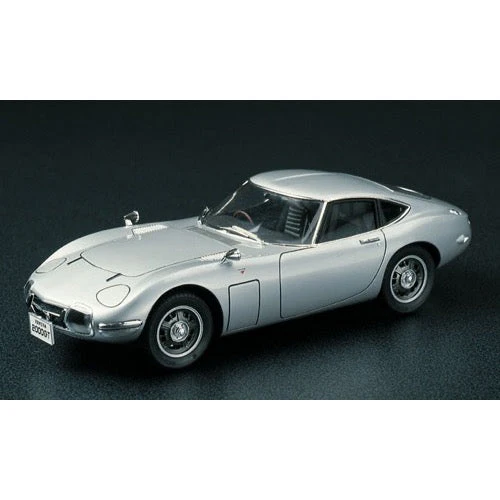 Hasegawa 21101 1/24 Toyota 2000GT - Image 2