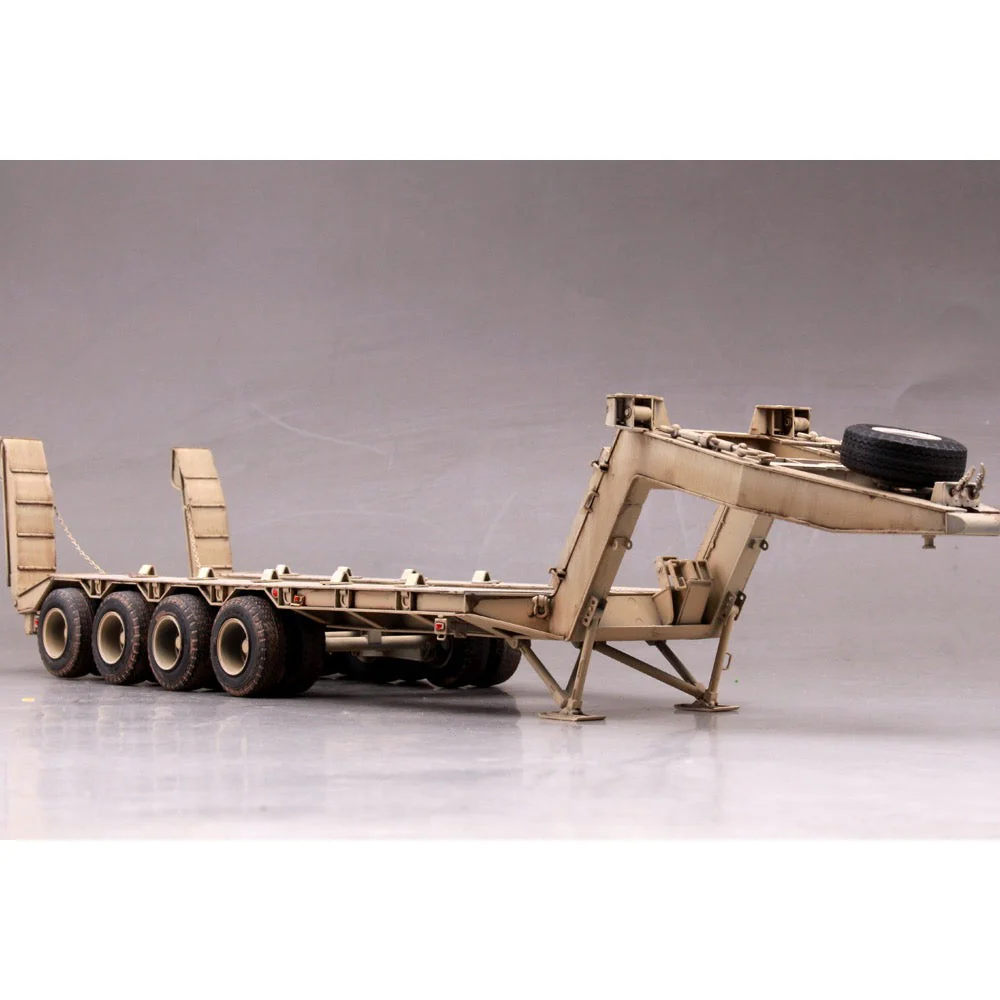 Hobby Boss 85519 1/35 M911 C-HET w/m747 Heavy Equipment Semi-Trailer - Image 7
