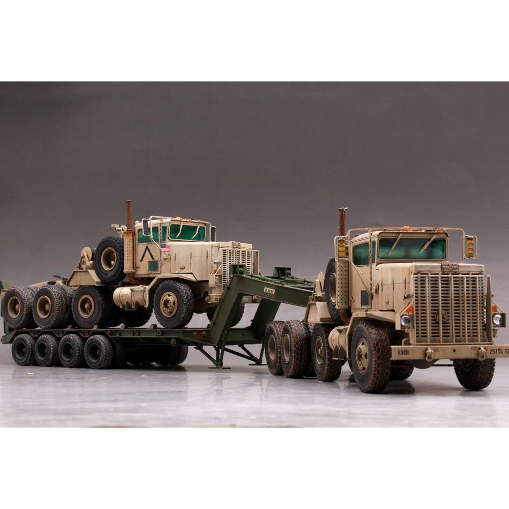 Hobby Boss 85519 1/35 M911 C-HET w/m747 Heavy Equipment Semi-Trailer - Image 8