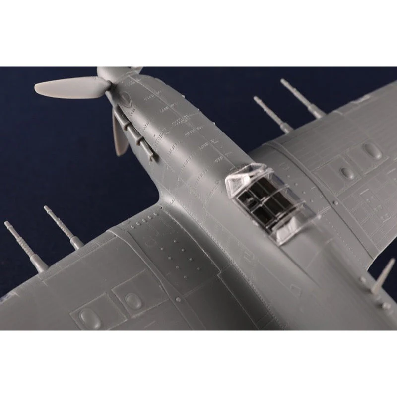 Hobby Boss 81779 1/48 Hawker Hurricane Mk.IIc/Trop - Image 5
