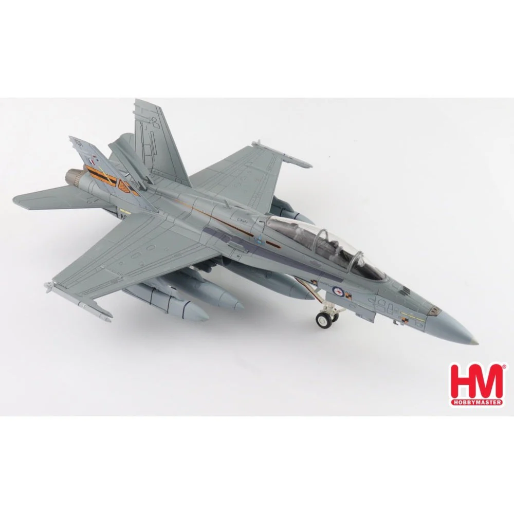 Hobby Master 3585 1/72 F/A-18B Hornet ARDU A21-101 RAAF (with 2 x AGM-158) - Image 2