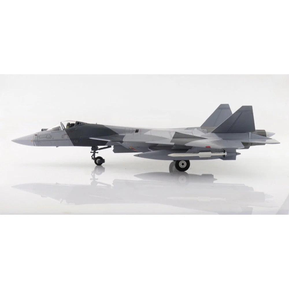 Hobby Master 6807 1/72 Su-57 Bandit (with decals) - Image 3