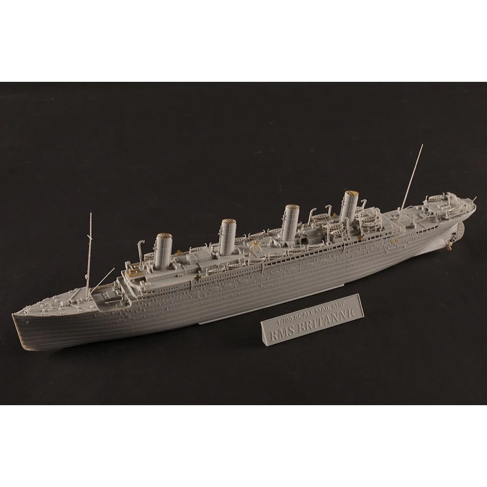 HobbyBoss 1/700 HMHS Britannic - Image 2