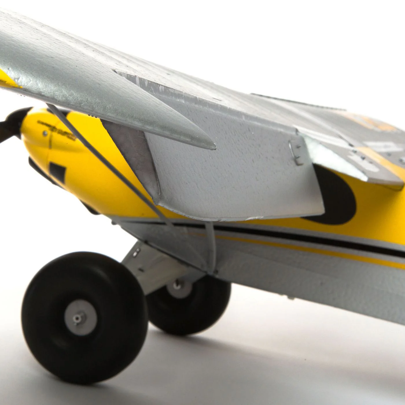 Hobbyzone Carbon Cub S 2 RC Plane (BNF Basic) HBZ32500 - Image 7
