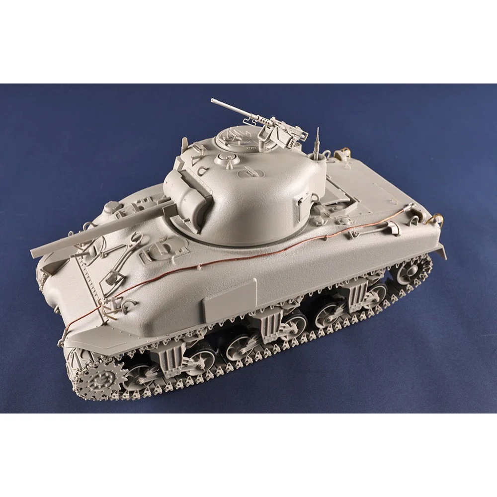 I Love Kit 1/16 M4A1Medium Tank - Late Plastic Model Kit - Image 6