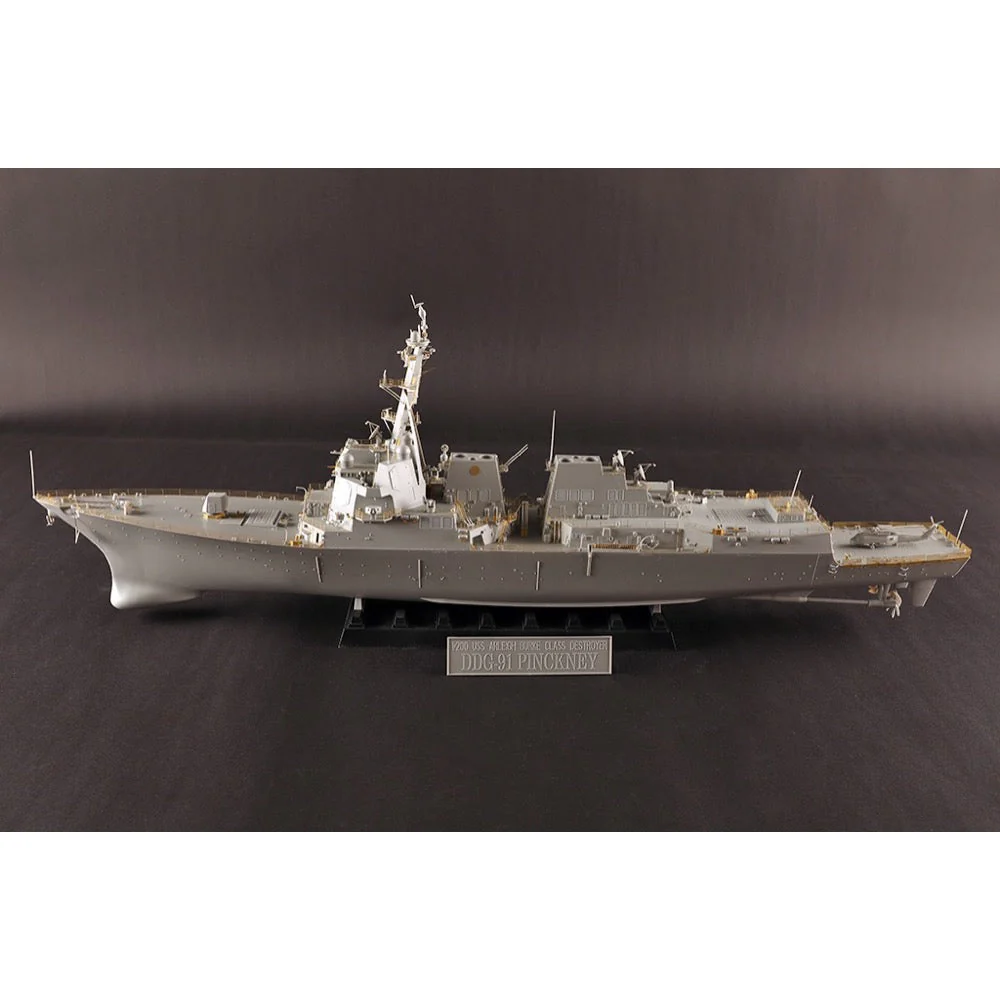 I Love Kit 1/200 USS Pinckney DDG-91 Plastic Model Kit - Image 5