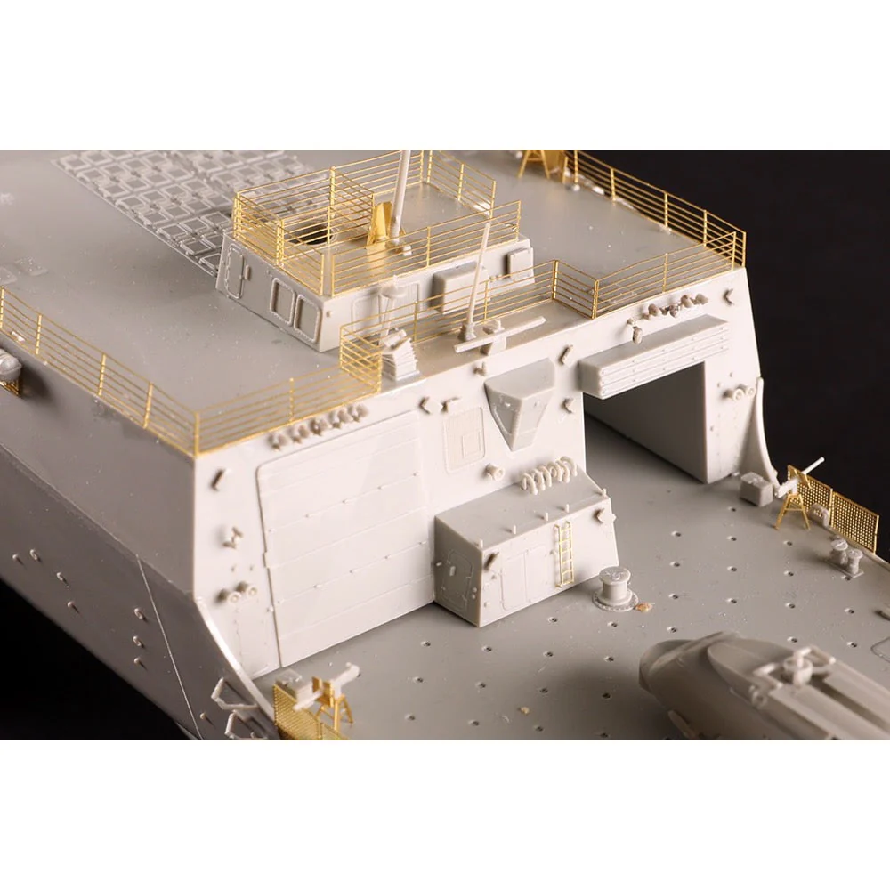 I Love Kit 1/200 USS Pinckney DDG-91 Plastic Model Kit - Image 9