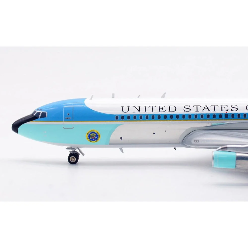 Inflight200 RVC13726000 1/200 USA - Air Force Boeing VC-137C (707-353B) 62-6000 - Image 6