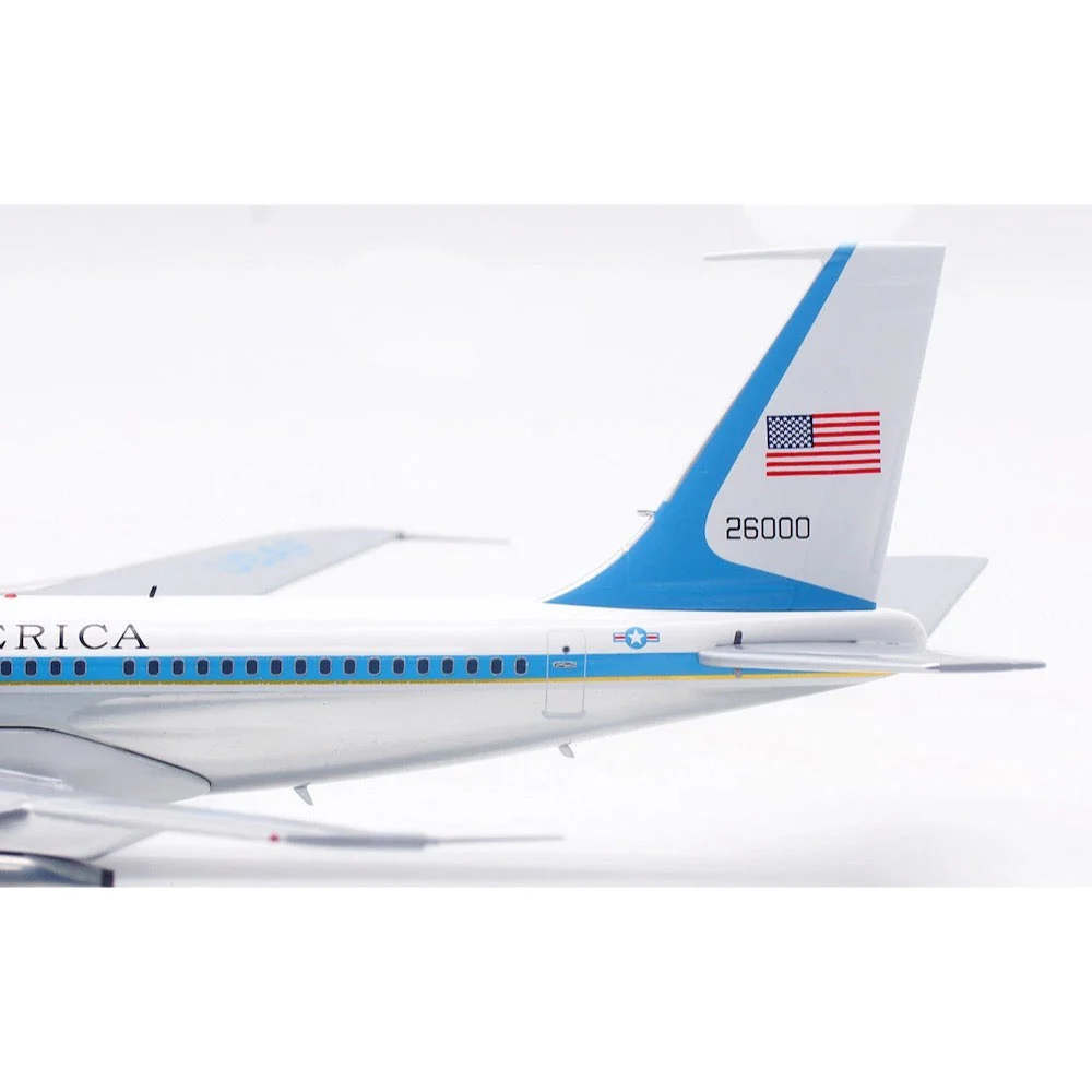 Inflight200 RVC13726000 1/200 USA - Air Force Boeing VC-137C (707-353B) 62-6000 - Image 8