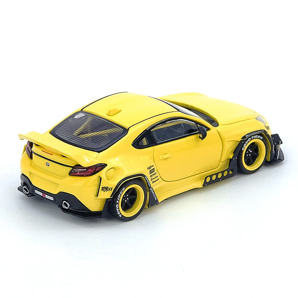 Inno 64-GR86P-YL 1/64 Toyota GR86 Pandem Yellow - Image 4
