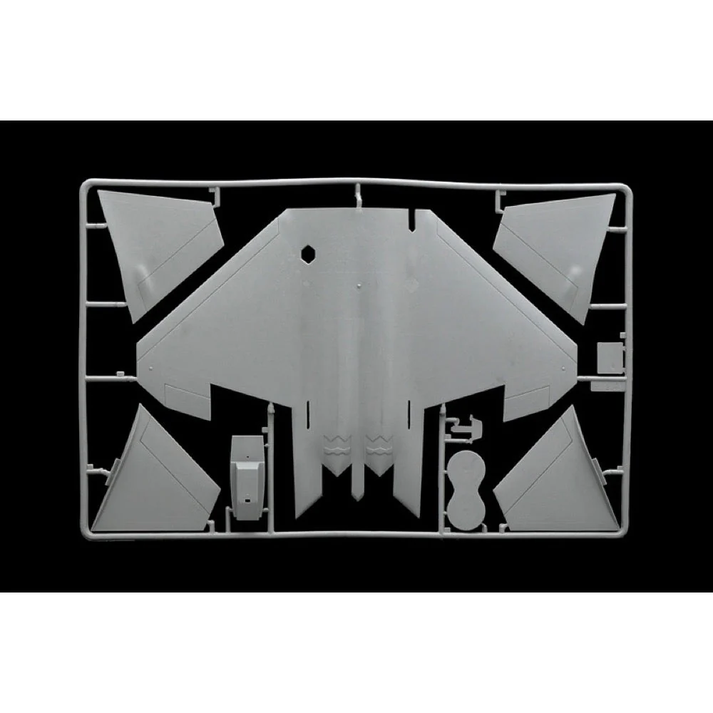 Italeri 0850 1/48 F-22 Raptor - Image 5