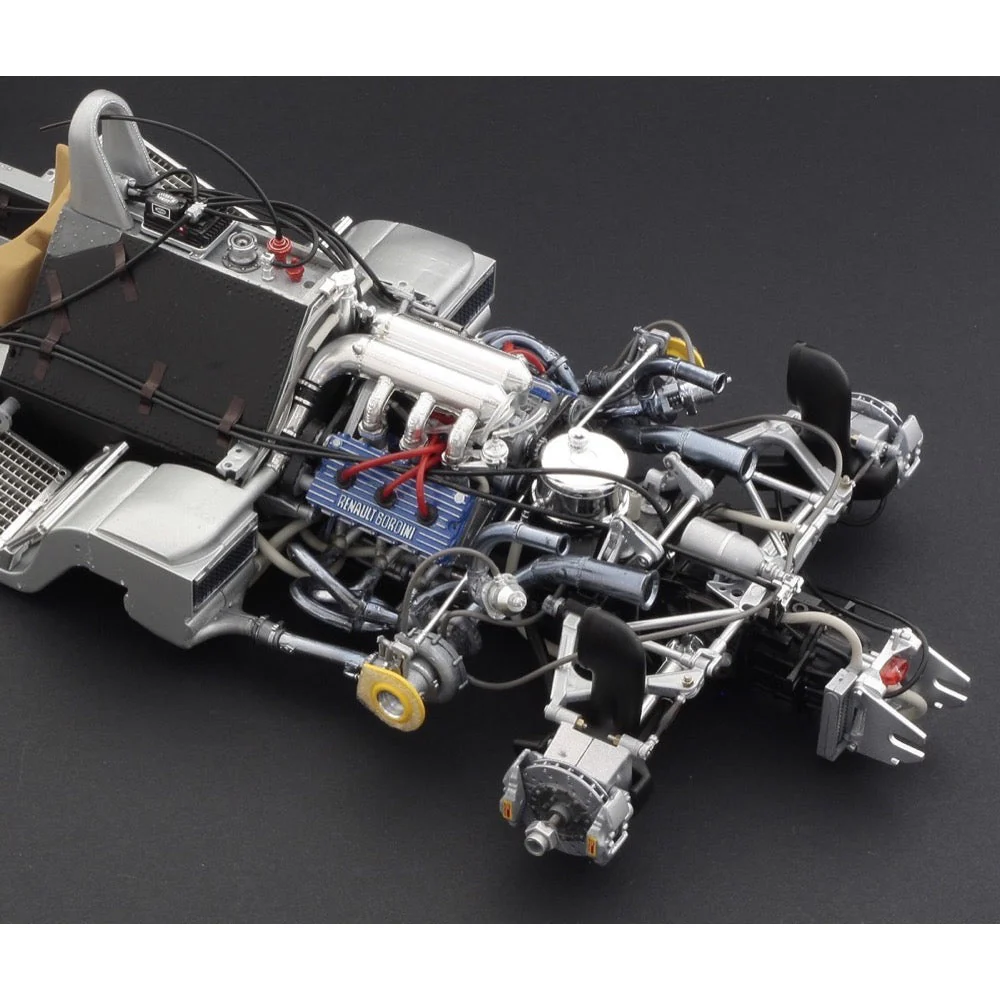 Italeri 4707 1/12 Renault RE 20 Turbo - Image 3