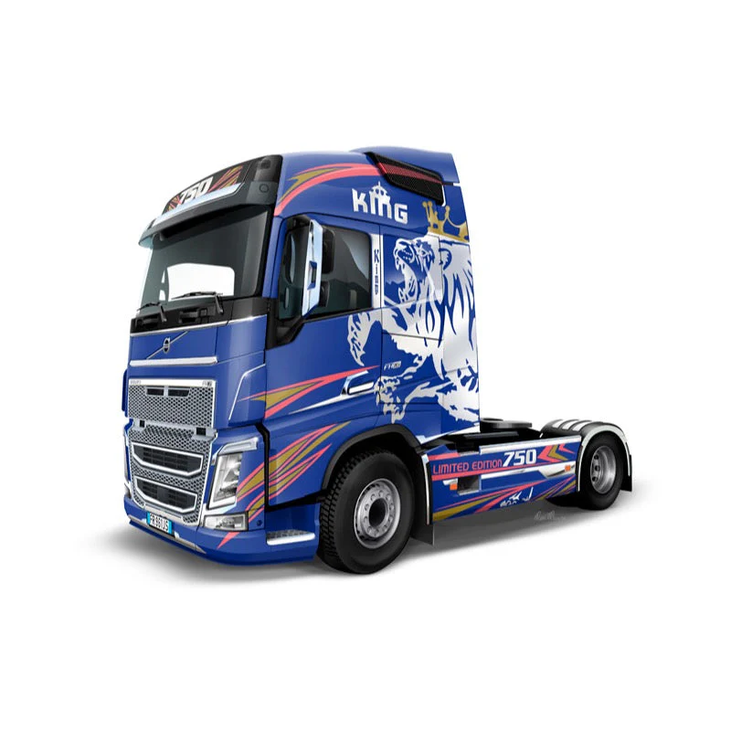 Italeri 3942 1/24 Volvo FH 16 Globetrotter 2012 Med. Roof - Image 2