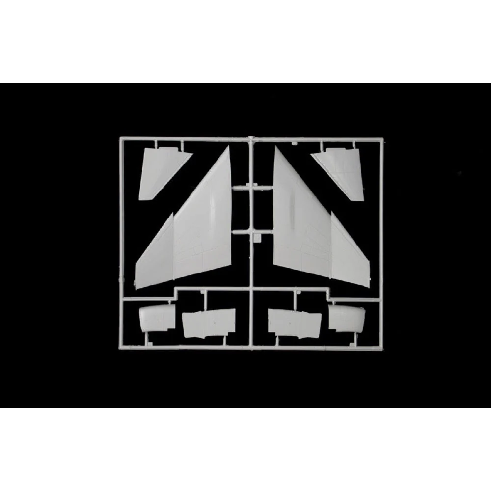 Italeri 2770 1/48 MacDonnell Douglas F-4E Phantom II (RAAF Decals) - Image 8