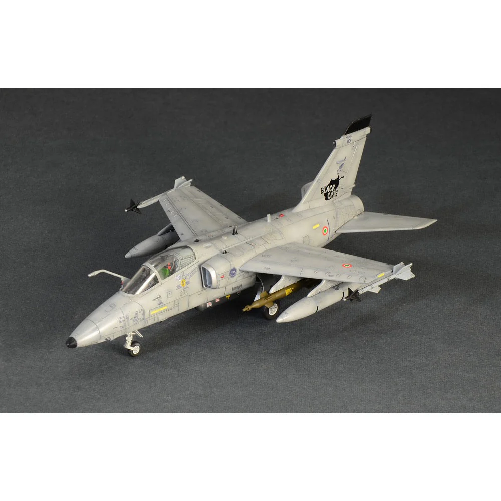 Italeri 1460 1/72 AMX Single Seat Ghibli - Image 8