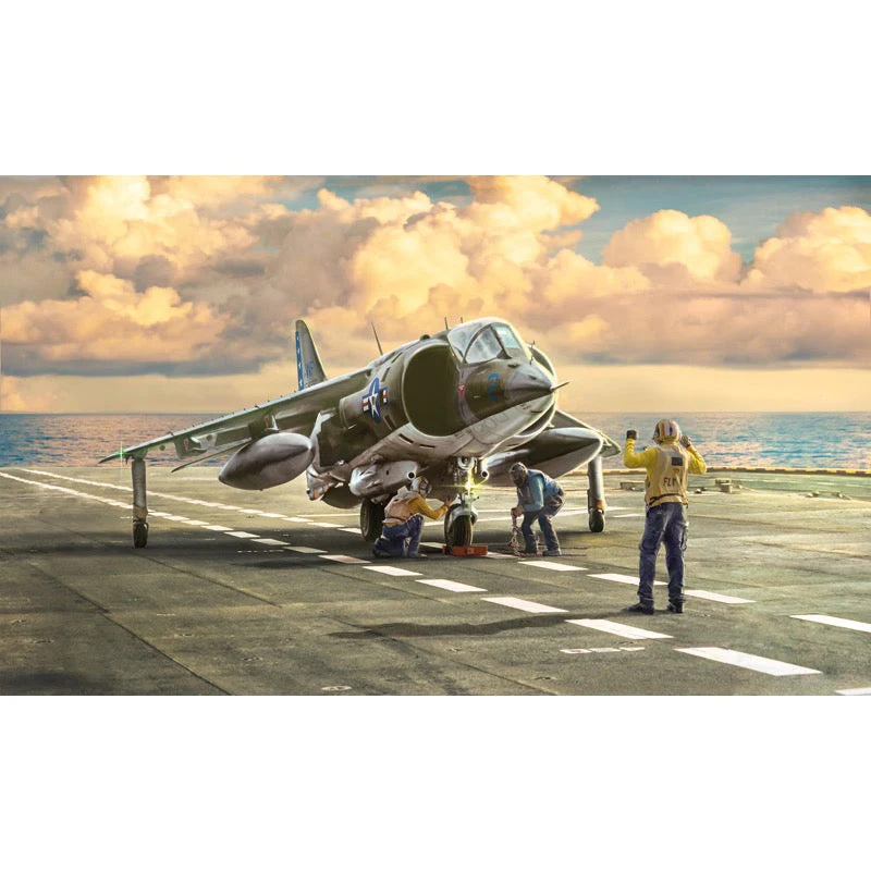 Italeri 1410 1/72 AV-8A Harrier Fighter Jet - Image 2